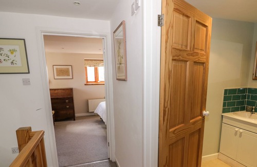 Suckley Casa | THE HOP KILN, pet friendly, character holiday cottage in Bromyard