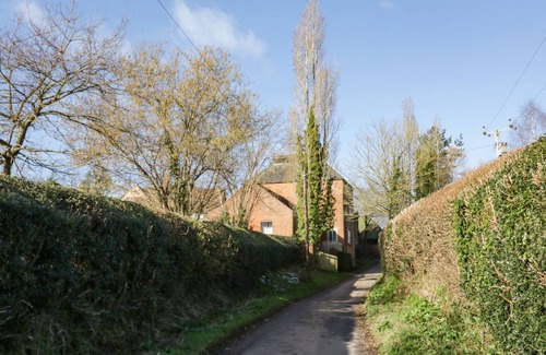 Suckley Casa | THE HOP KILN, pet friendly, character holiday cottage in Bromyard