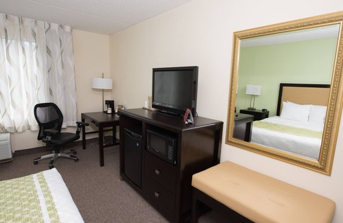 Dayton Hotel | The Hope Hotel and Richard C. Holbrooke Conference Center