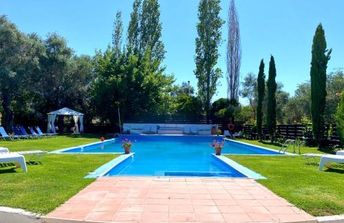 Tsikalaria Casa | The HorseBox a tiny villa