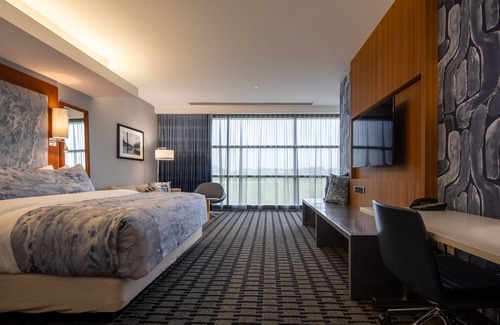 Cedar Rapids - Iowa City Hotel | The Hotel at Kirkwood Center