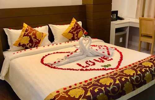 Chinatown Hotel | The Hotel Mawtin