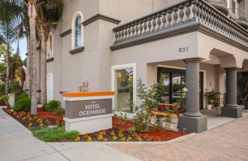 Townsite Hotel | The Hotel Oceanside