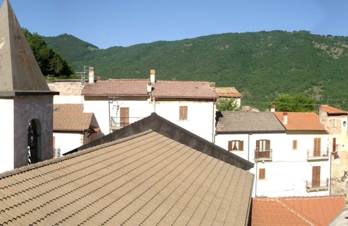 Bisegna Casa | La casa en el país del oso, San Sebastiano dei Marsi. Corazón del parque nacional
