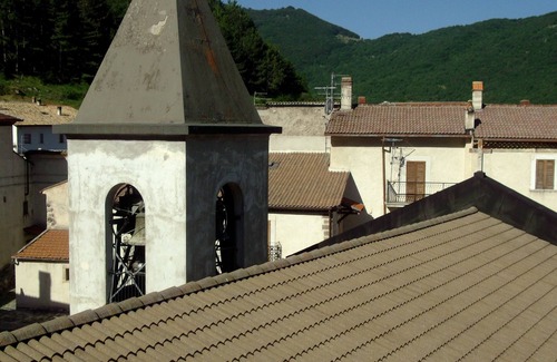 Bisegna Casa | La casa en el país del oso, San Sebastiano dei Marsi. Corazón del parque nacional