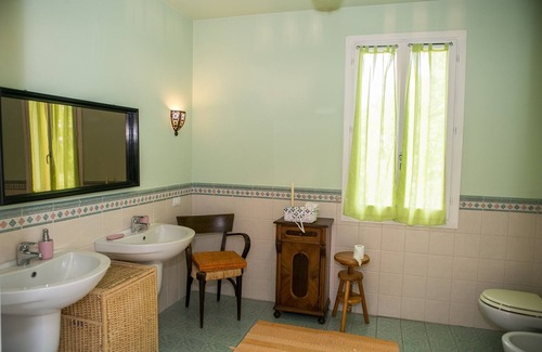 Correggio Casa | "La casa en el parque" B & B hospitalidad rural situada en el campo de Padana.