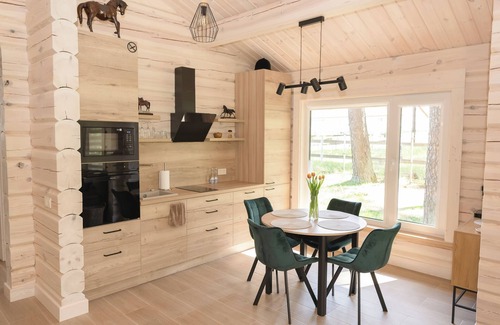 Klykiai Casa | The house is located in a quiet area, surrounded by forest pines.
