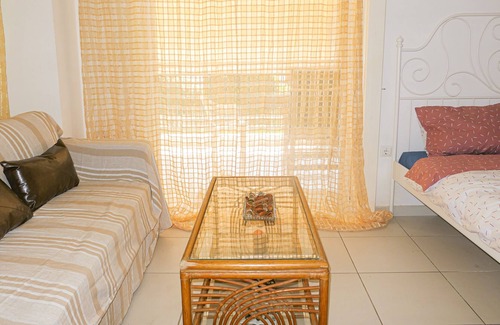 Elliniko-Argyroupoli Apartamento | The house next to Athens Riviera