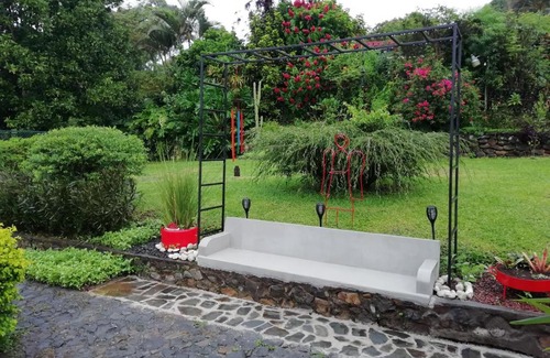 Pan de Azucar Cabina | The House of Hummingbird