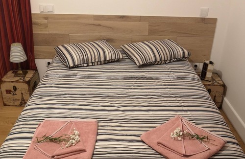 Valenca Casa | The House of Puddles