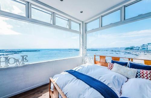 Hayama Villa | The House on the beach