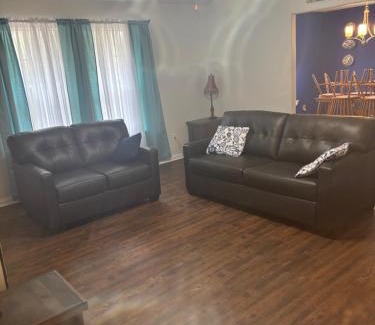 Mena Casa | The House on Wertz