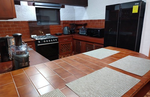Agua Fría Casa | La Casa que Canta en Valle de Bravo