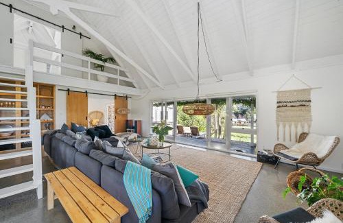 Te Horo Casa | The House - The Lodge Te Horo