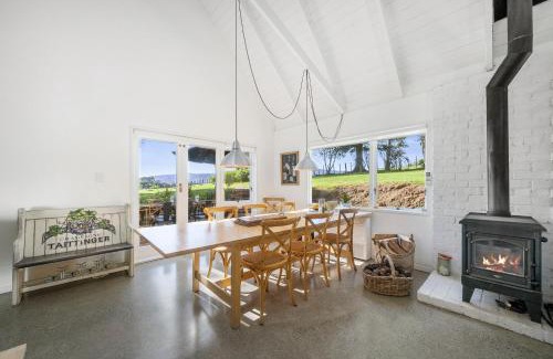 Te Horo Casa | The House - The Lodge Te Horo