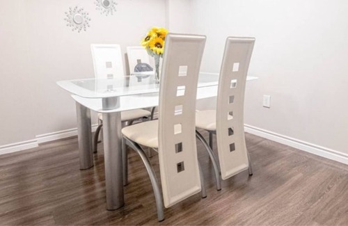 Heron Bay Apartamento | The House Up North -Spacious Home Near Hwy