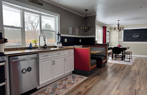 Mount Morris Casa | the HUB - 3 bedroom comfortable ranch home near Letchworth-SUNY
