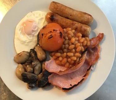 Margam Cama Y Desayuno | The Hub at Abercrave