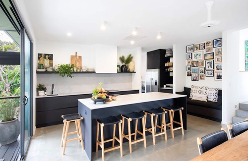 Peregian Beach Casa | The Hub House - New modern house close to beach & shops
