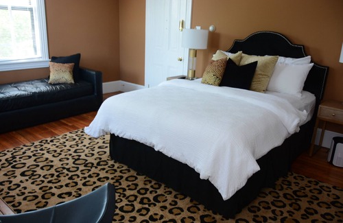 Cape May Cama Y Desayuno | The Hugh Boutique B&B