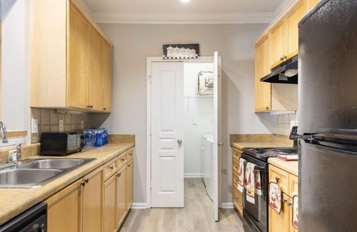 Lindridge-Martin Manor Casa | The Humble Abode
