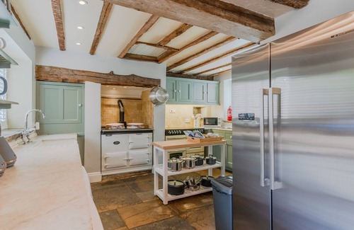 Alcester Otro | The Hunting Lodge at Ragley Estate - sleeps 16 guests in 7 bedrooms