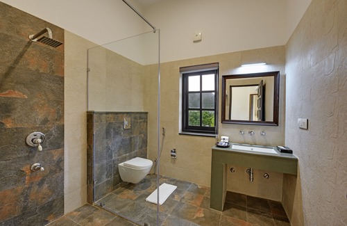 Bedla Hotel | The Hunting Lodge