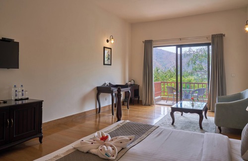 Bedla Hotel | The Hunting Lodge