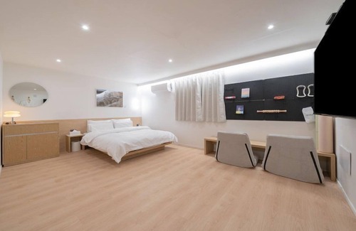 Cheongju Hotel | The Hyoo-Sik AANK Cheongju Uam