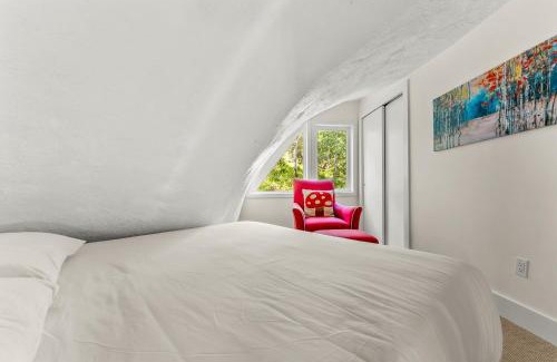 Intermountain Casa | The Iconic Vail Ski Dome, Free parking for skiers!