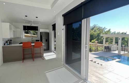 New Hope Apartamento | The Indianna ~ Luxury Pool & Spa