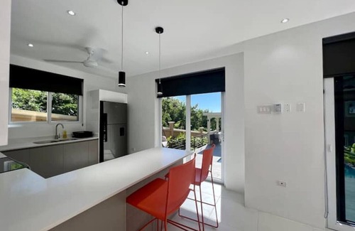 New Hope Apartamento | The Indianna ~ Luxury Pool & Spa