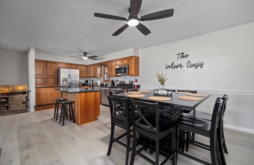 Milan Casa | The Indoor Oasis- Indoor Heated Pool Near Cedar Point & Sandusky