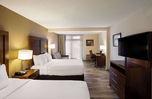Sevierville Hotel | The Inn at Apple Valley, Ascend Hotel Collection