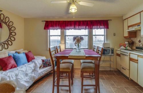 Panama City Beach Hotel | The Inn at St. Thomas Square # 1205B