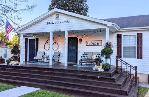 Damascus Casa | The Inn on Creeper Way ~ cozy & right on the trail