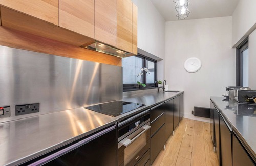 Covent Garden Apartamento | The Insta Playhouse - Covent Garden - by Frankie Says