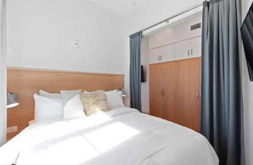 Cannonborough Elliotborough Hotel | The Iris