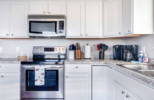 Byfield Casa | The Island Escape | Steps to Beach | AC | Updated
