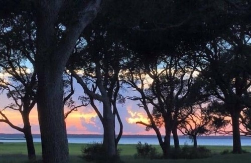 Carolina Beach Condominio | The Island Gem 1 Bedroom Condo by Redawning