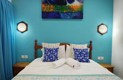 Anse Kerlan Hotel | The Islander Hotel