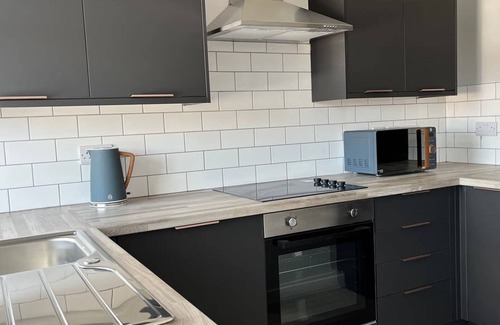 Trafford Apartamento | The Islington Studio The Gathering Sale