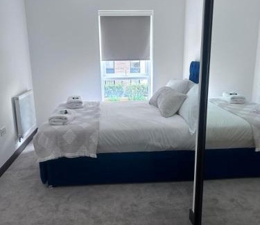 Harlow Apartamento | The Ivy Abode 2 bed Apartment
