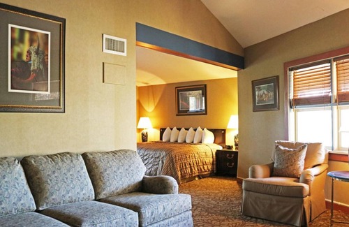 Tuscaloosa Hotel | THE JACK WARNER at NorthRiver