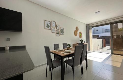 Flic-en-Flac Casa | The Jacuzzi Escape