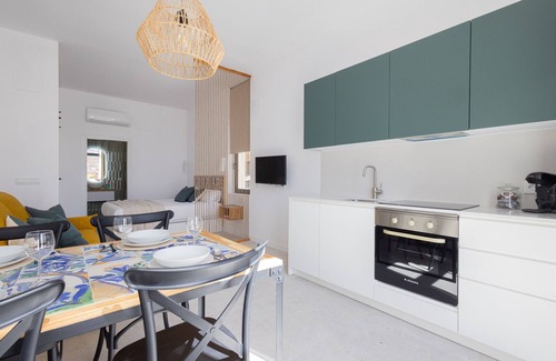 Jesus Apartamento | The Joaquin Sorolla Apartment IV by Florit Flats