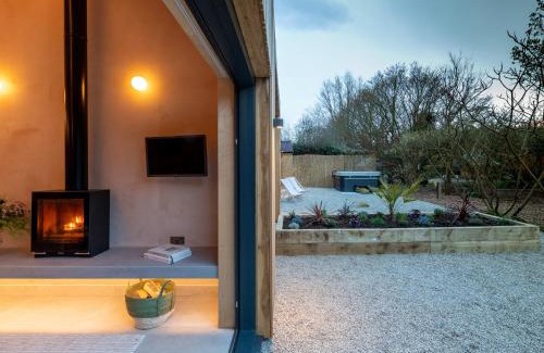 Etchinghill Casa | The Joiners Rest