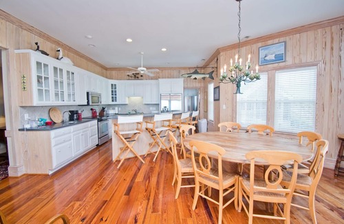 Emerald Isle Casa | The Jolly Fisherman, Oceanfront House in Emerald Isle, NC!