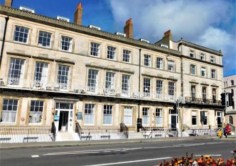 Weymouth Hotel | The Jubilee Hotel East - with NEWLY REFURBISHED SPA FACILITIES - GAMESPIT - AND SMOKEHOUSE