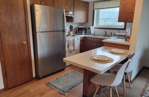 Rochester Apartamento | The June // A one bedroom basement apartment, 3 mi to Mayo Clinic